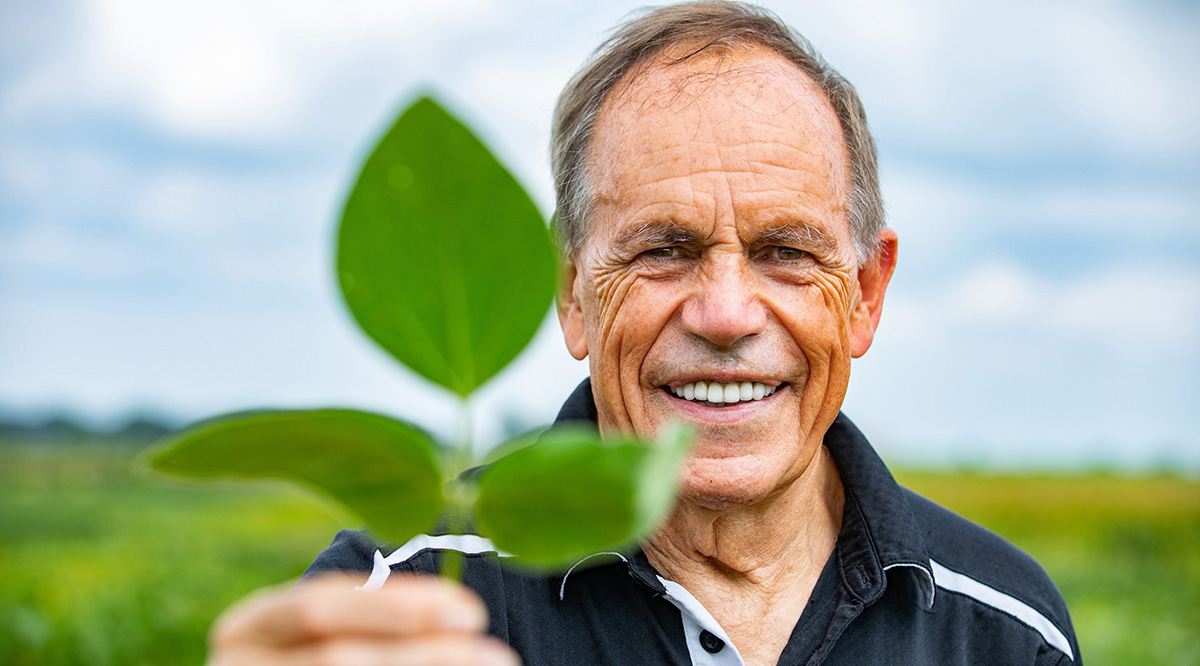 Stephen Long, a professor of plant biology and of crop sciences at the U. of I