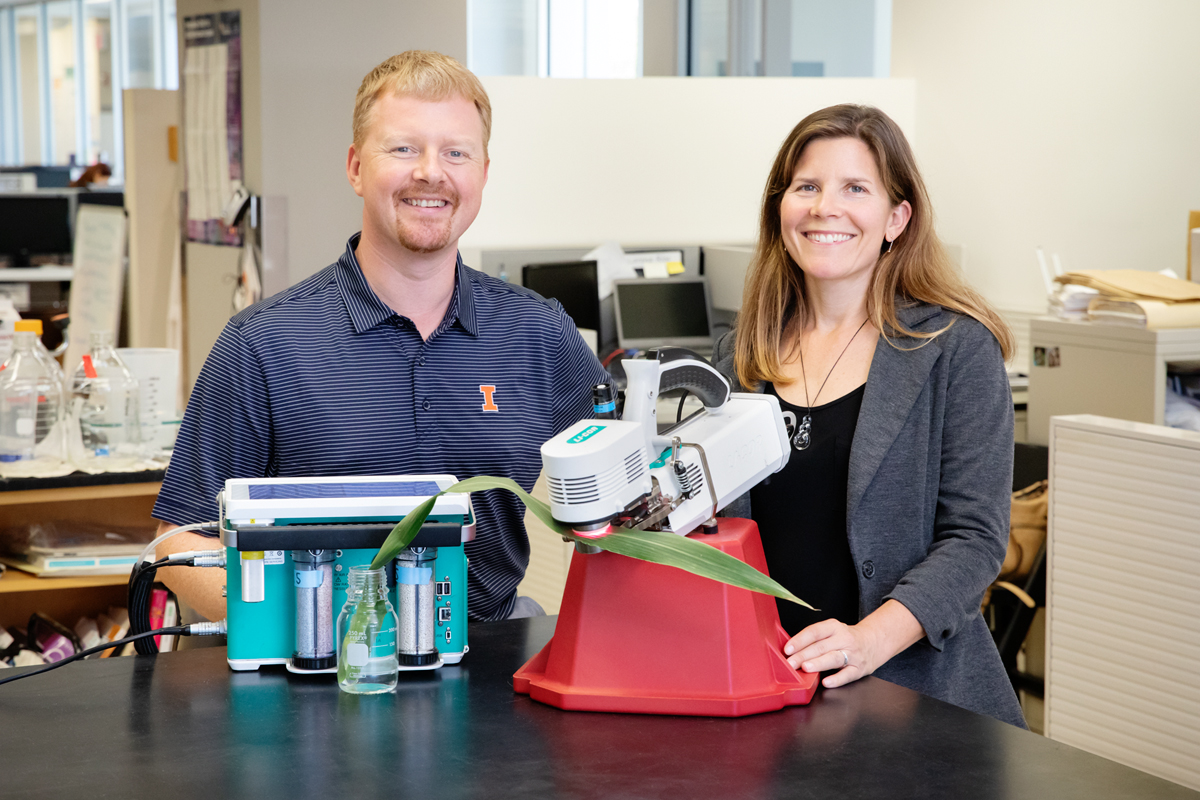 U.S. Department of Agriculture scientist Lisa Ainsworth, right, U. of I. plant biology professor Andrew Leakey and their colleagues found genetic variation in the way that corn plants respond to ozone pollution. The offspring of some genetic lines suffer greater yield losses than others when exposed to elevated ozone levels in the field.