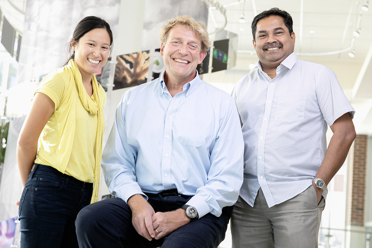 Illinois researchers, from left, M.D./Ph.D. student Jessica Saw, geologist and microbiologist Bruce Fouke, microscopy expert and plant biologist Mayandi Sivaguru and their colleagues made new discoveries about how kidney stones form.